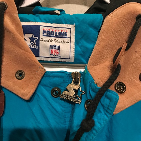 💞 Carolina Panthers Starter Jacket - Picture 3 of 7